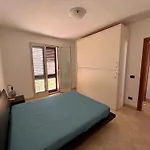 Orange بيت للعطل
